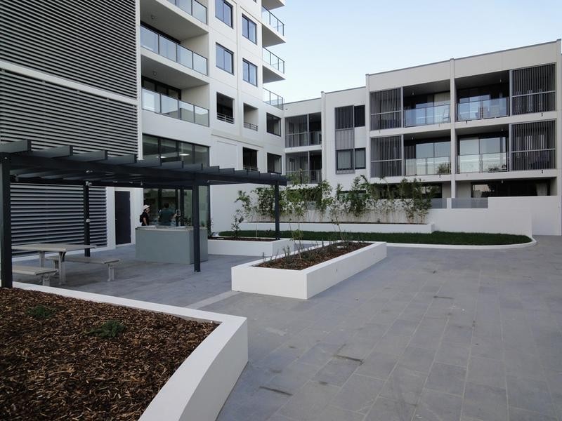 170/1 Mouat St, Lyneham ACT 2602