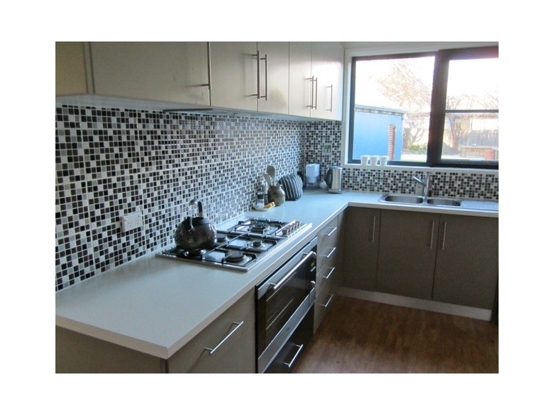 6 Dumaresq Street, Dickson ACT 2602