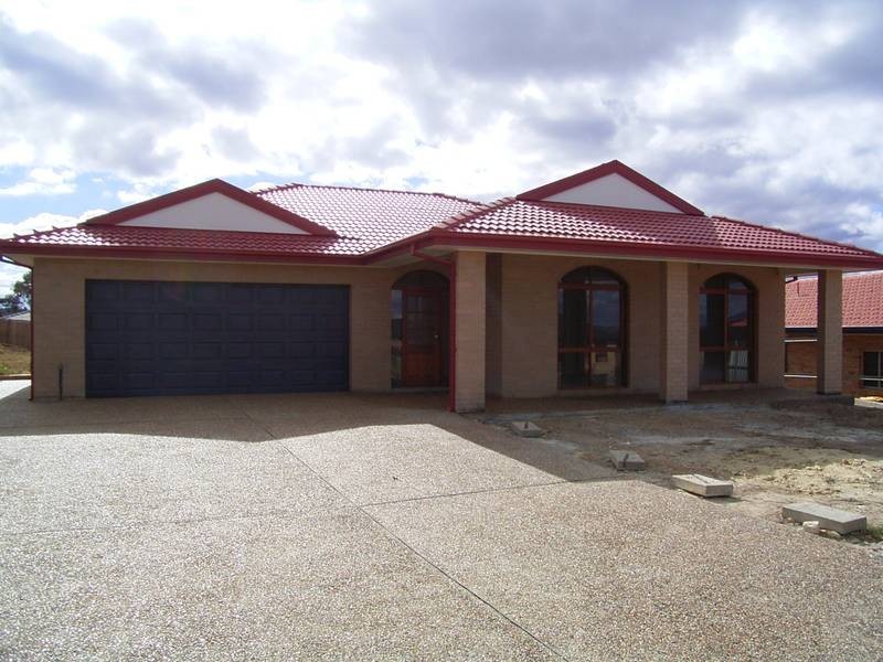 3 Mission STREET, Amaroo ACT 2914