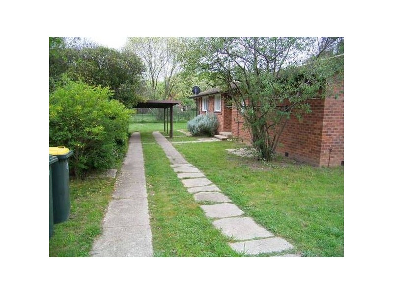 25 De Burgh Street, Lyneham ACT 2602
