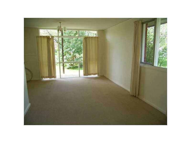 25 De Burgh Street, Lyneham ACT 2602