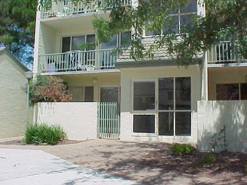 14/4 Antis Street, Phillip ACT 2606