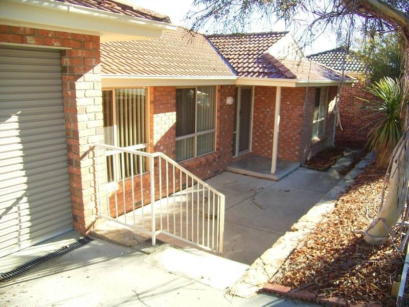 42 Arabanoo Crescent, Ngunnawal ACT 2913