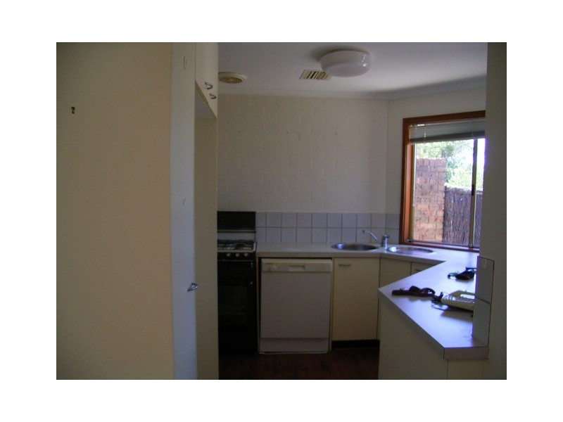 29/11 McClintock Street, Lyneham ACT 2602