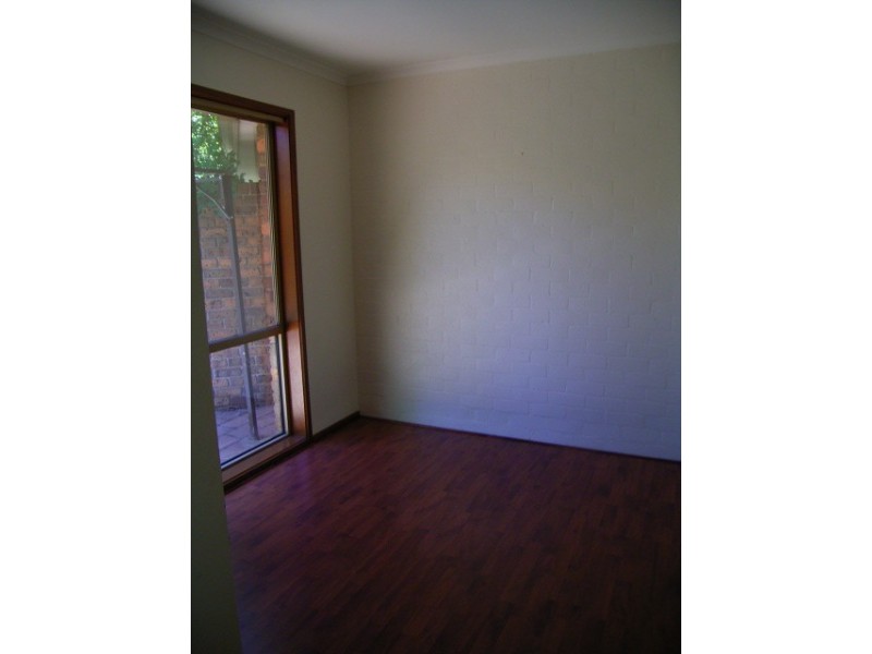 29/11 McClintock Street, Lyneham ACT 2602