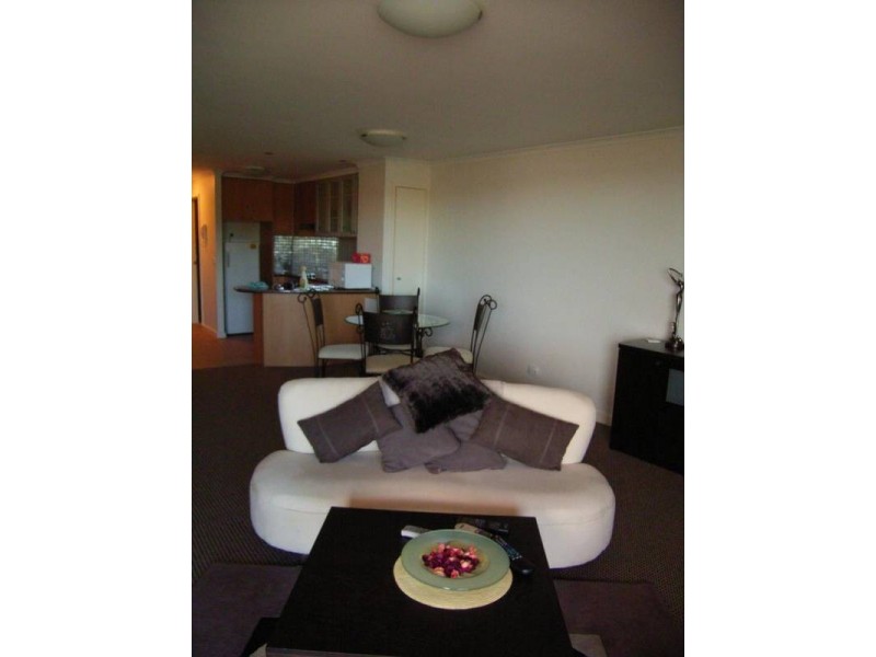 207/86 'The Phoenix' Northbourne AVENUE, Braddon ACT 2612