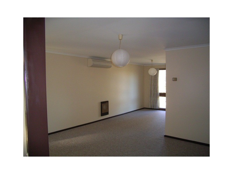 41 Fellows Street, Latham ACT 2615