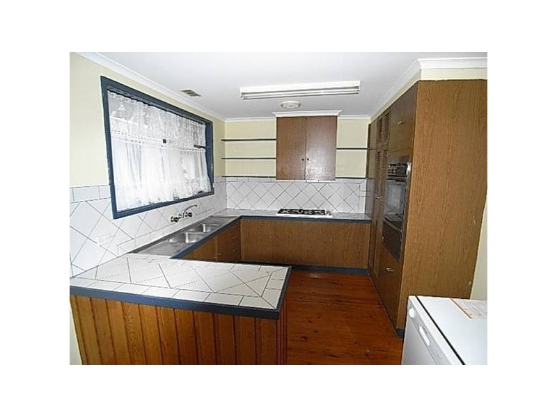 23 Faucett STREET, Latham ACT 2615