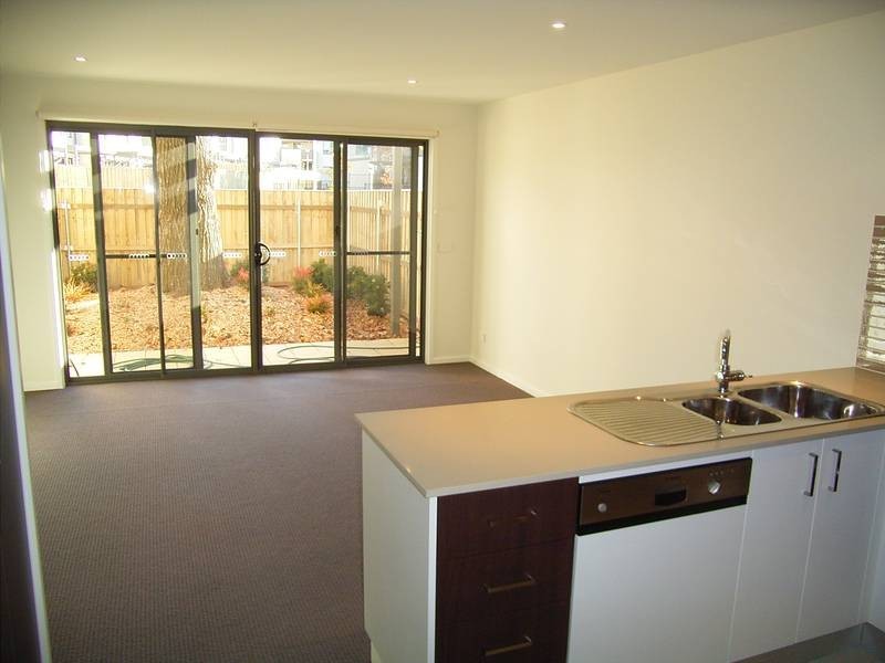 45/193 Mouat Street, Lyneham ACT 2602