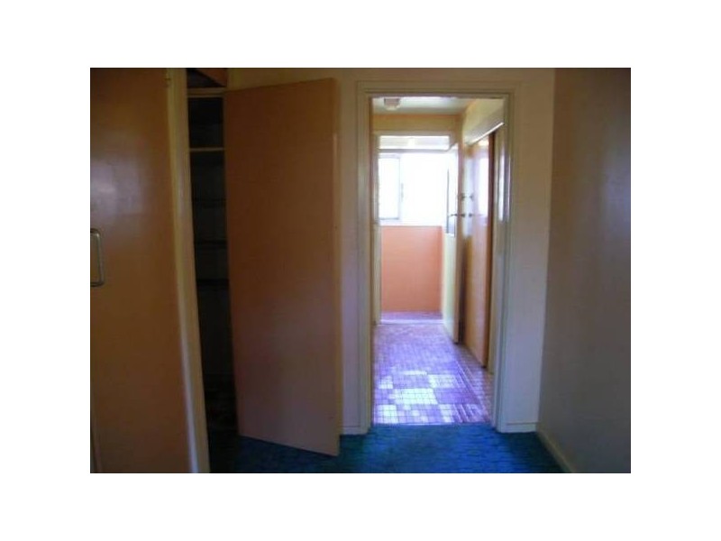 5 Owen CRESCENT, Lyneham ACT 2602