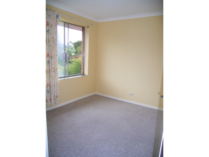 2/15 Biraban Place, Macquarie ACT 2614