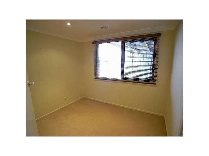 19 Archibald Street, Lyneham ACT 2602