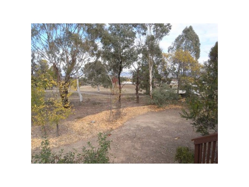 15 Alabaster Street, Monash ACT 2904