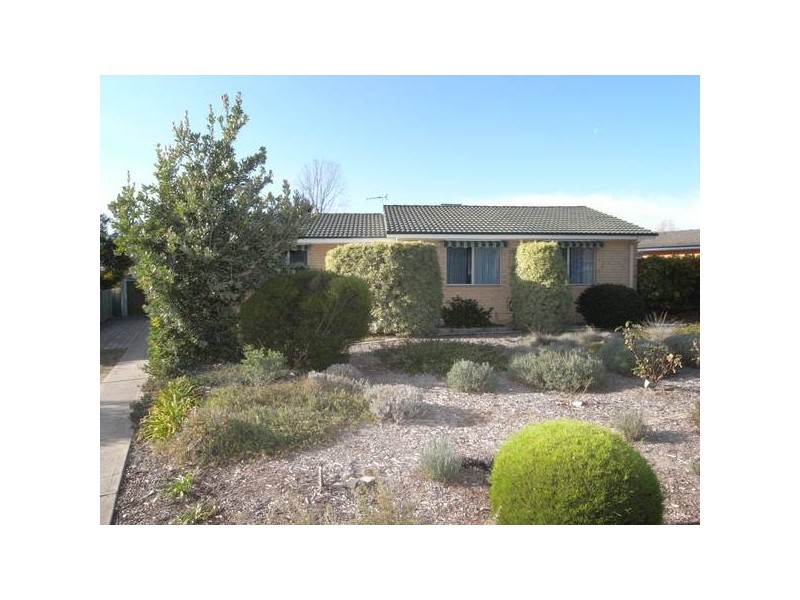 6 Bingara Place, Fisher ACT 2611