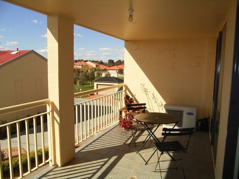 21/50 Lampard Circuit, Bruce ACT 2617