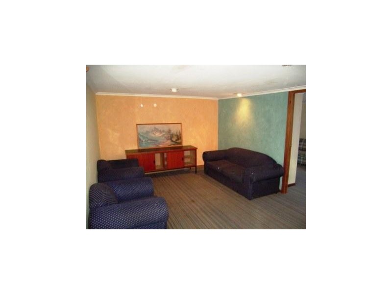 6 Thorpe Street, Florey ACT 2615