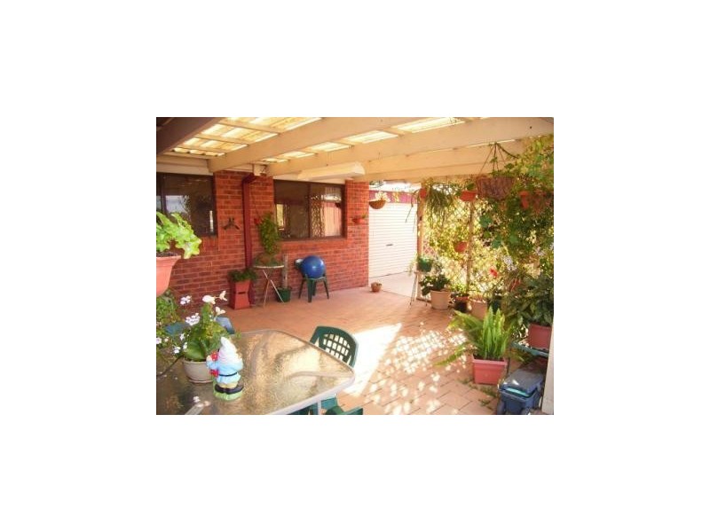 6 Thorpe Street, Florey ACT 2615