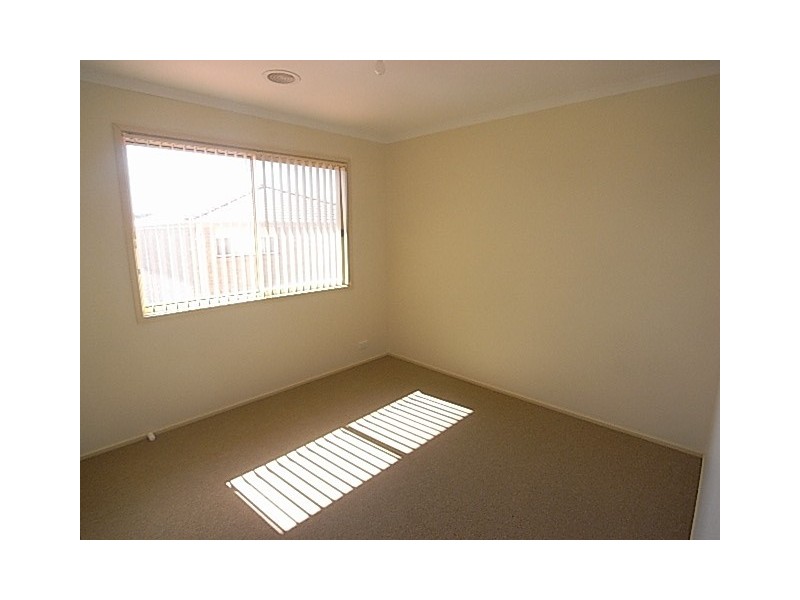 347 Anthony Rolfe Avenue, Gungahlin ACT 2912