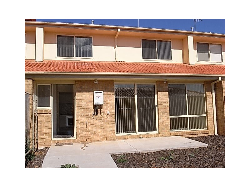 347 Anthony Rolfe Avenue, Gungahlin ACT 2912