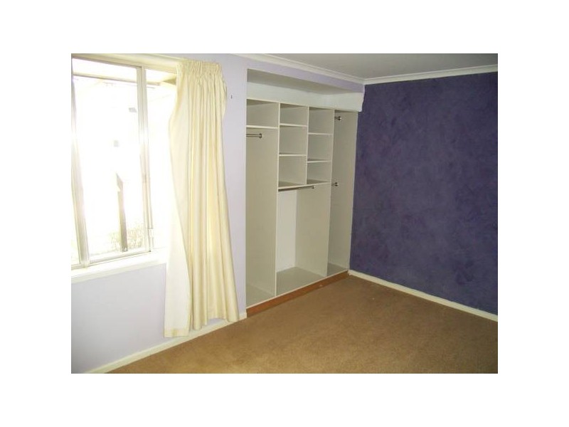10 Milford Street, Latham ACT 2615