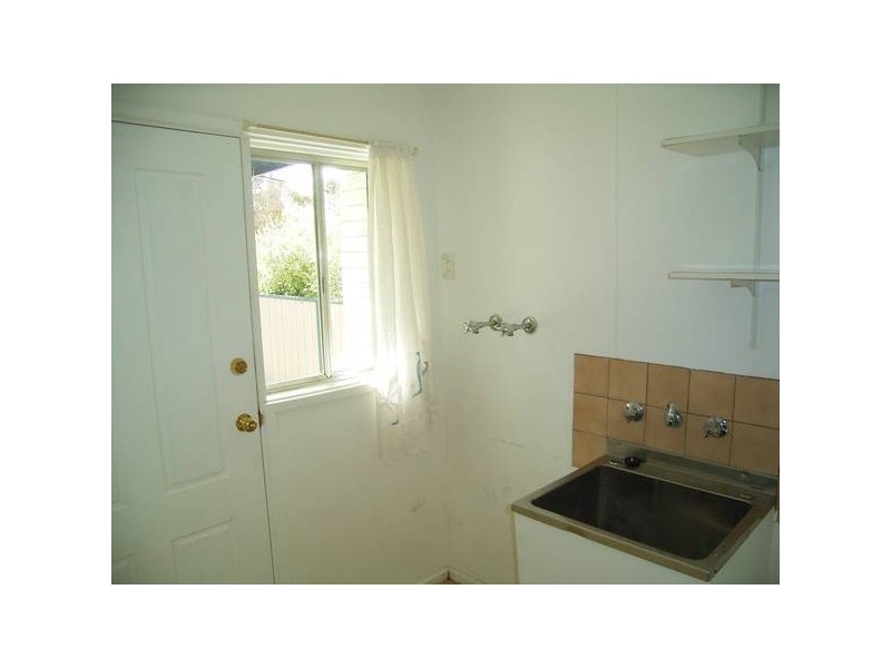 10 Milford Street, Latham ACT 2615