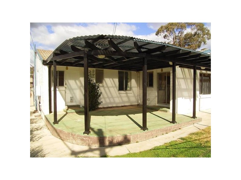 10 Milford Street, Latham ACT 2615