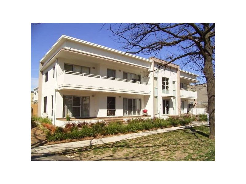 2/24 Ijong Street, Braddon ACT 2612