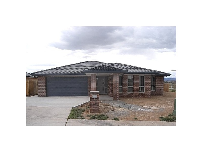 15 Clendinnen Street, Dunlop ACT 2615