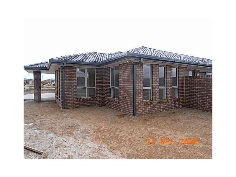 15 Clendinnen Street, Dunlop ACT 2615