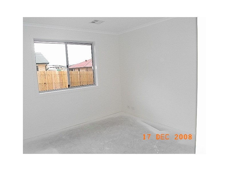 15 Clendinnen Street, Dunlop ACT 2615