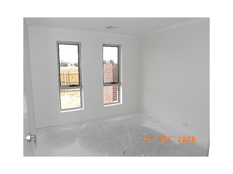 15 Clendinnen Street, Dunlop ACT 2615