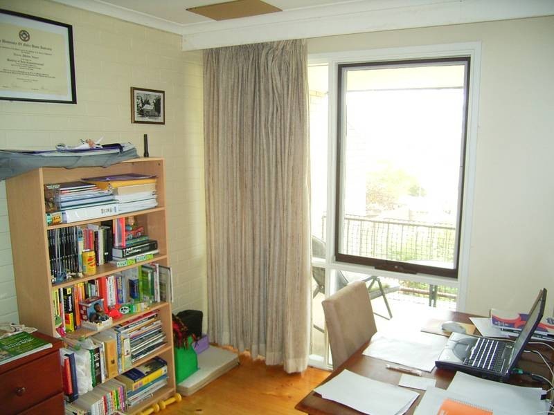 8 Teague Street, Cook ACT 2614