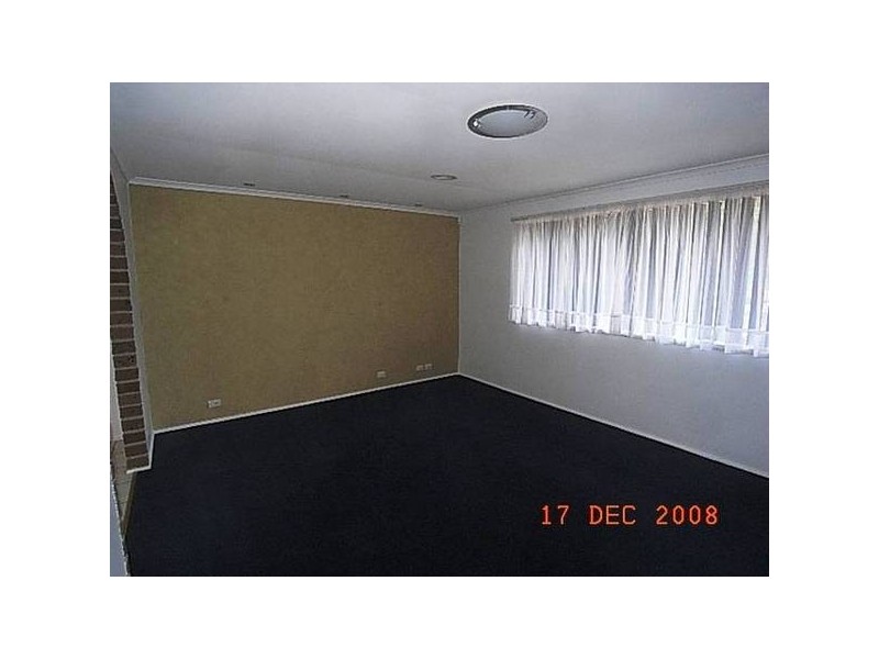 8 Rouse Place, Charnwood ACT 2615