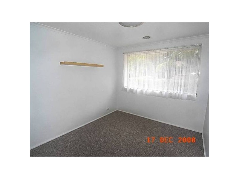 8 Rouse Place, Charnwood ACT 2615