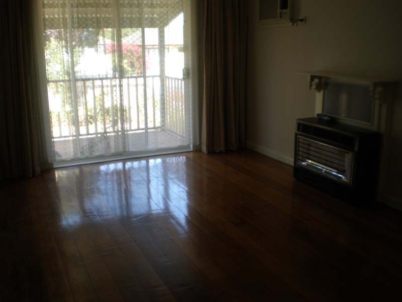 33A Oakwood Avenue, Dandenong VIC 3175