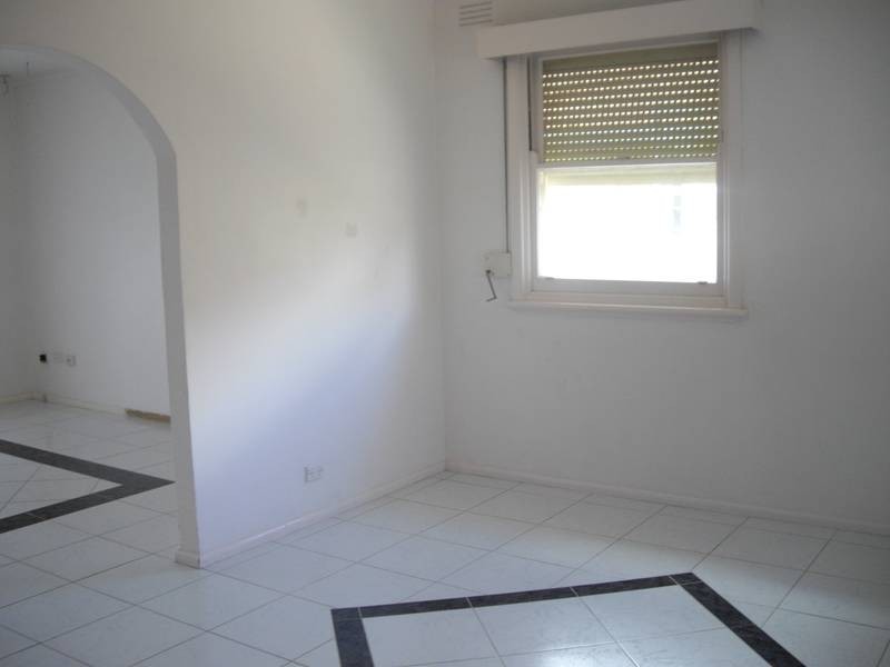 10 Neville Court, Springvale VIC 3171