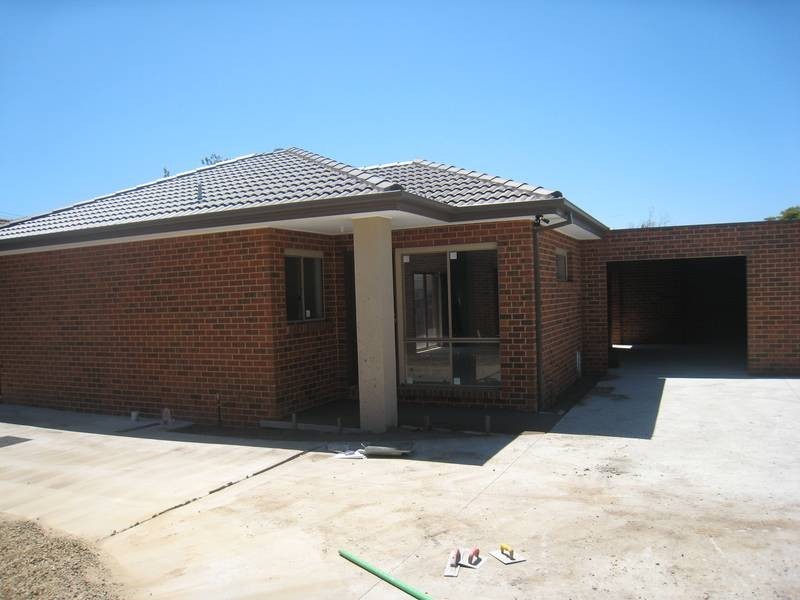 2,3,4&5/9-11 Orgil Street, Dandenong VIC 3175