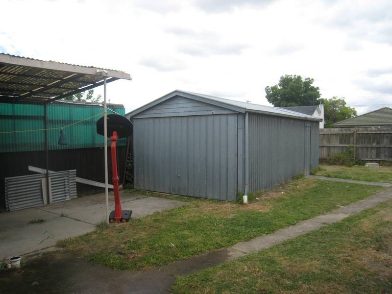 2 Peppermint Street, Doveton VIC 3177