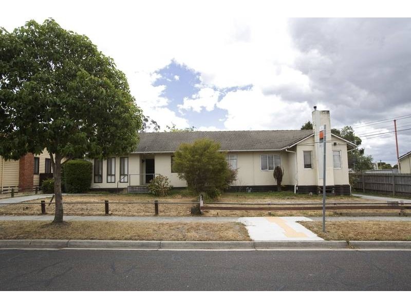 61/63 Curtin Crescent, Dandenong North VIC 3175