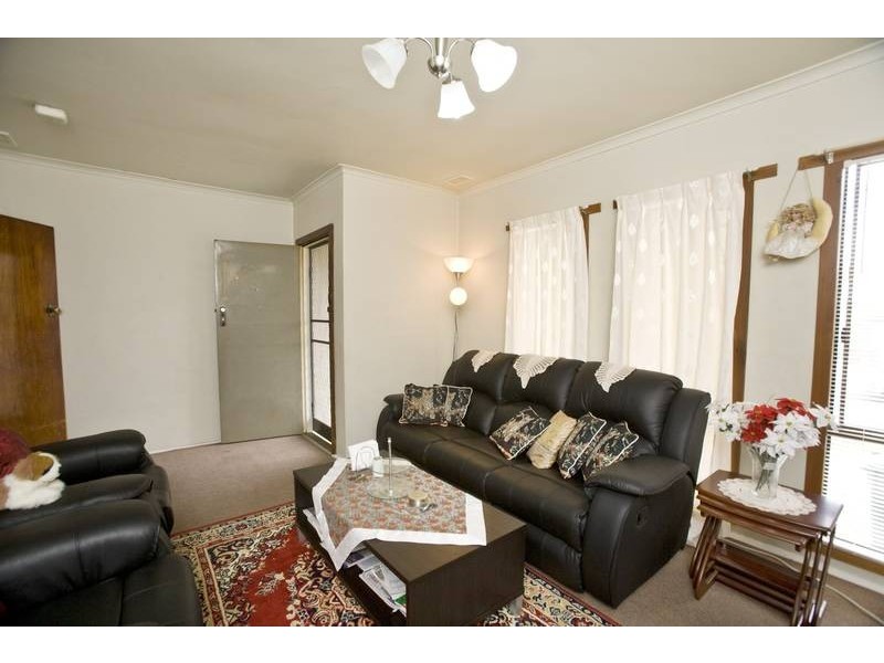 61/63 Curtin Crescent, Dandenong North VIC 3175