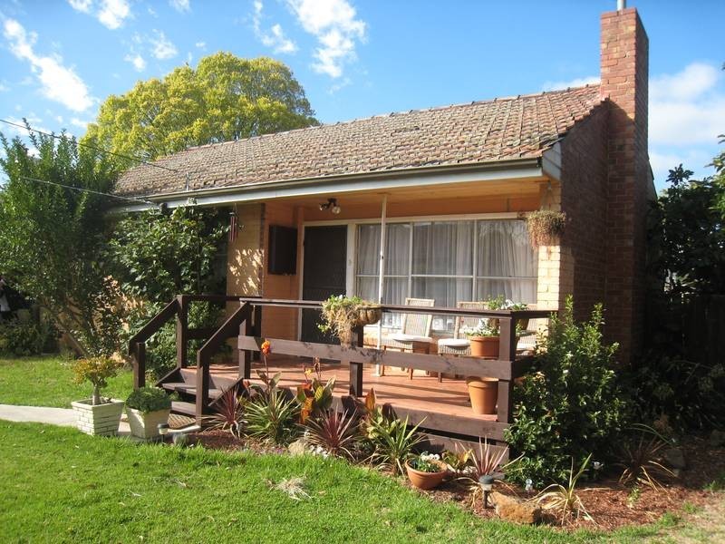 35 Blossom Drive, Doveton VIC 3177