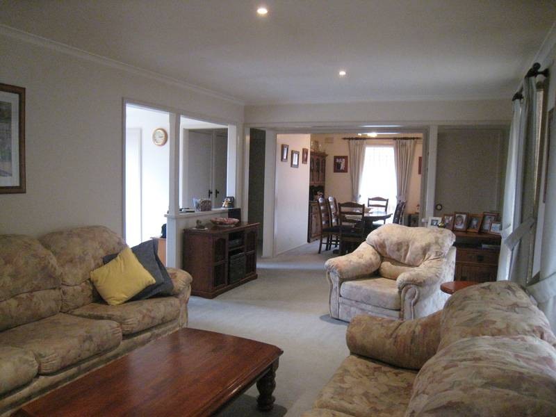85 Albert Road, Hallam VIC 3803