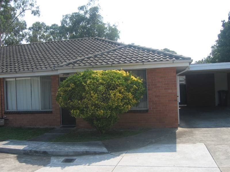 4/104 Railway Parade, Dandenong VIC 3175