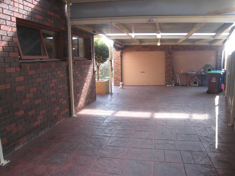 4 Donelly Road, Hallam VIC 3803