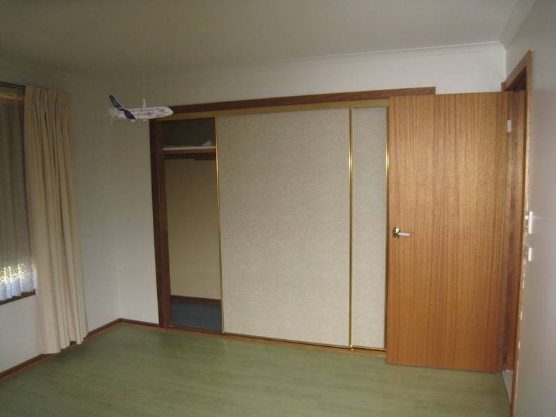 5 Harvey Place, Endeavour Hills VIC 3802