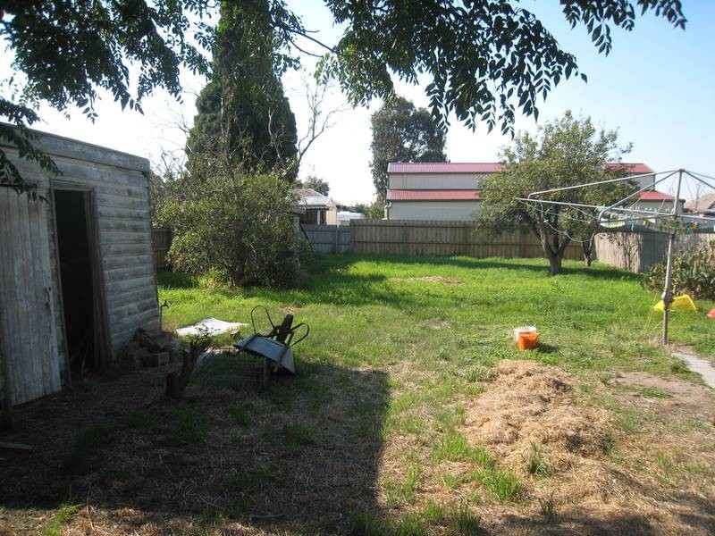 5 Holmes Street, Noble Park VIC 3174