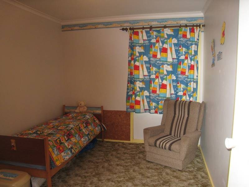 14 Redstart Street, Doveton VIC 3177