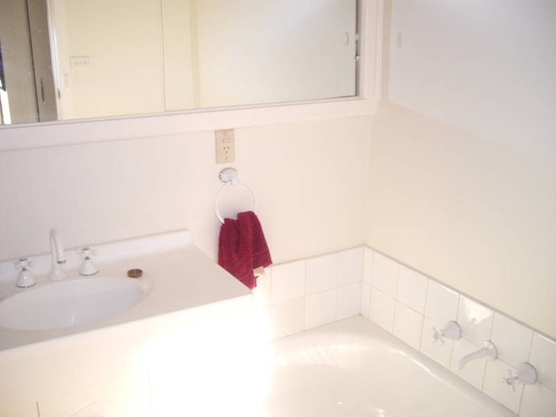 1/14 Samaria Street, Dandenong North VIC 3175