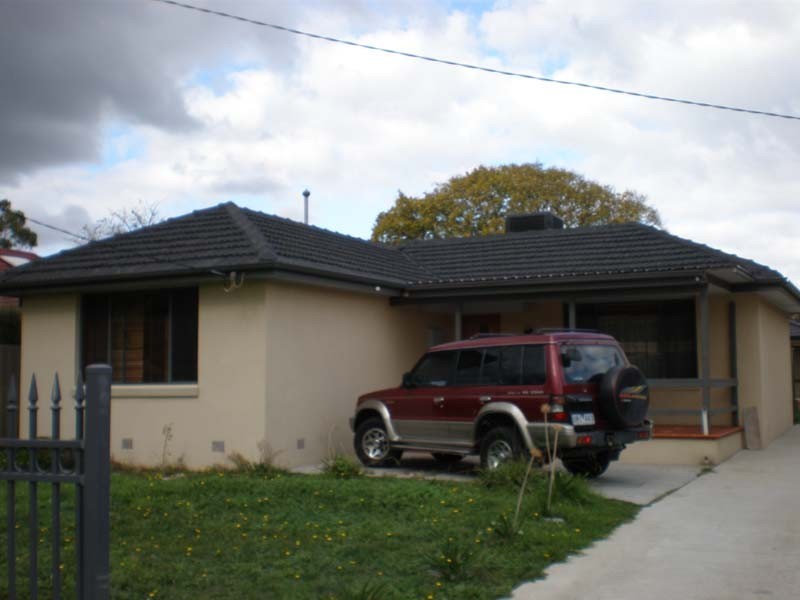 1/18 Edward Avenue, Dandenong VIC 3175