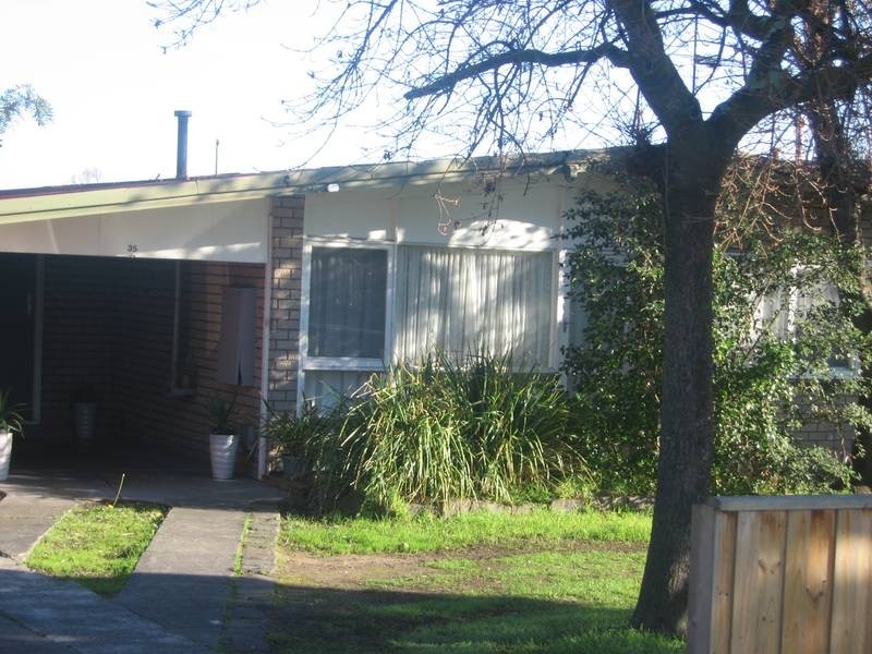 35 Marie Street, Doveton VIC 3177